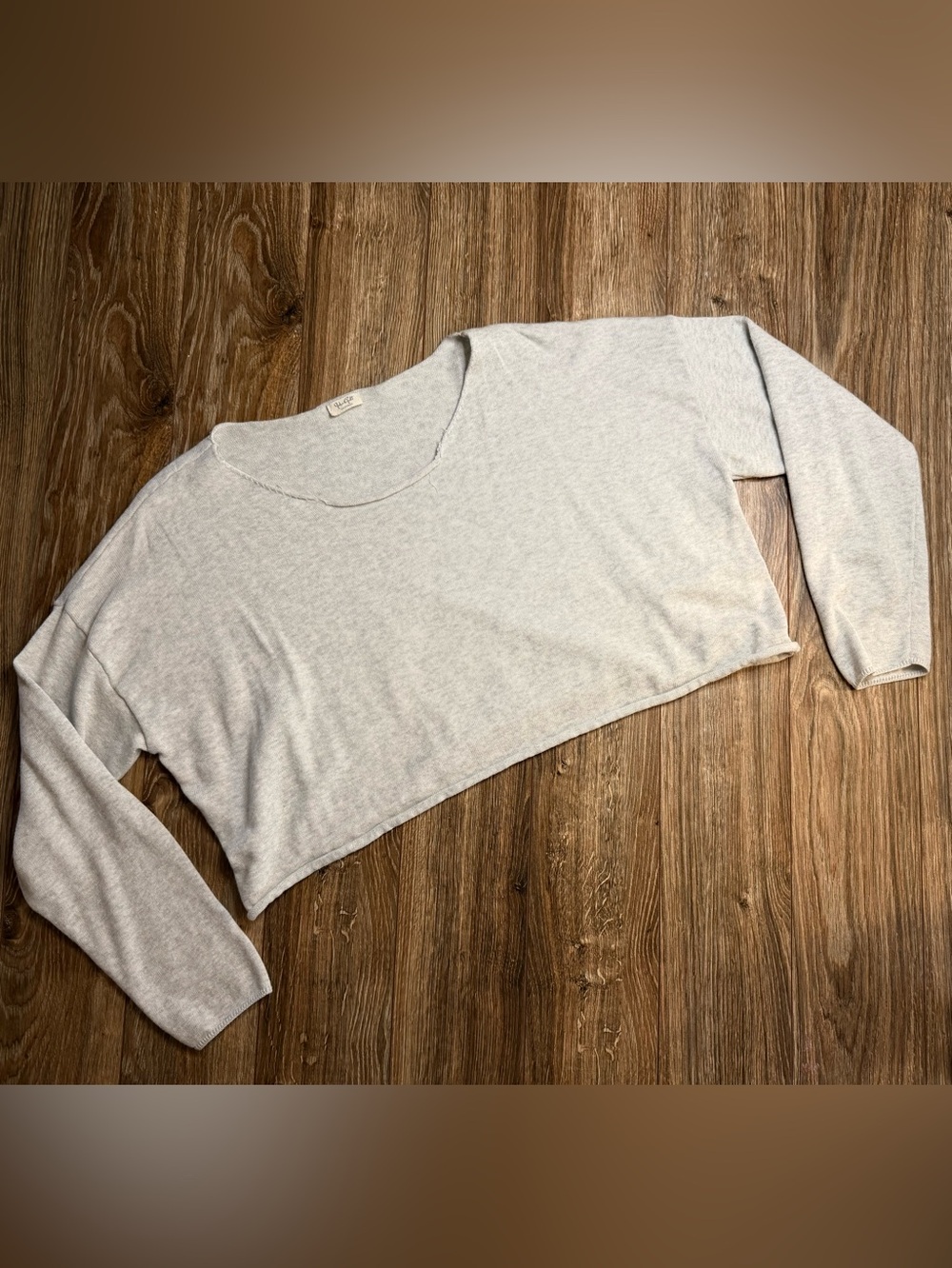 Brandy Melville/John Galt Heather Gray Cropped Scoop-Neck Long Sleeve Top